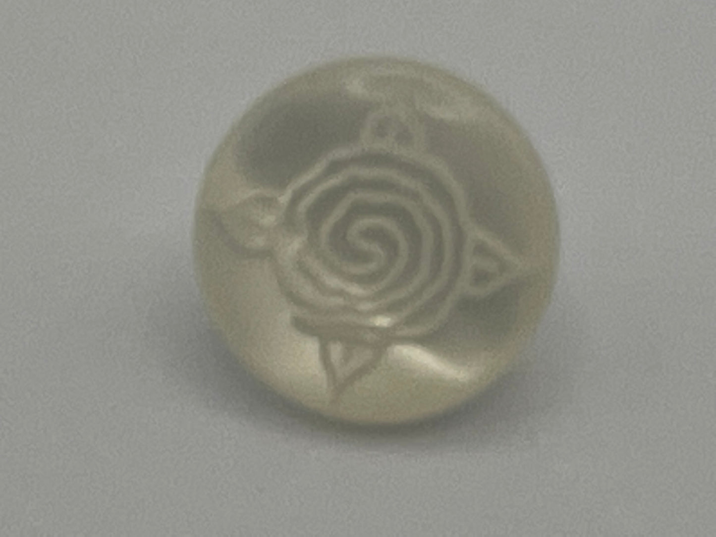 V2114  Decorative and lasered cut rose pearl shank button - venusfashionslondon